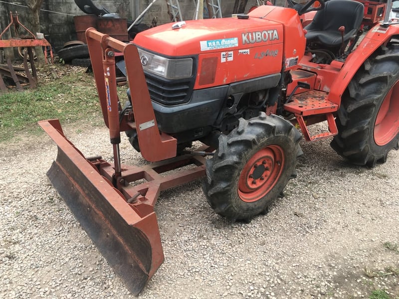 ขายรถไถKubota L3408 4wdสภาพเดิมใช้งานน้อยพร้อมเล่มทะเบียนตัวกับชุดดันดินราคา158,000บาทโทร088-9049322จัดไฟแน๊นซ์ได้ ขายรถไถKubota L3408 4wdสภาพเดิมใช้งานน้อยพร้อมเล่มทะเบียนตัวกับชุดดันดินราคา158,000บาทโทร088-9049322จัดไฟแน๊นซ์ได้
