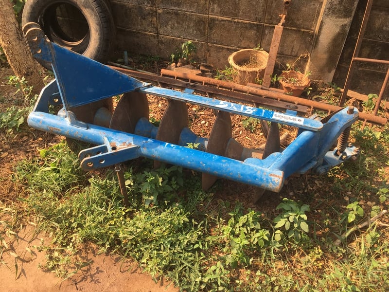 ขายผาน5ยี่ห้อCsขนาด20x5สภาพสวยคัดท้ายแน่นราคา15,500บาทสนใจติดต่อ088-9049322 ขายผาน5ยี่ห้อCsขนาด20x5สภาพสวยคัดท้ายแน่นราคา15,500บาทสนใจติดต่อ088-9049322