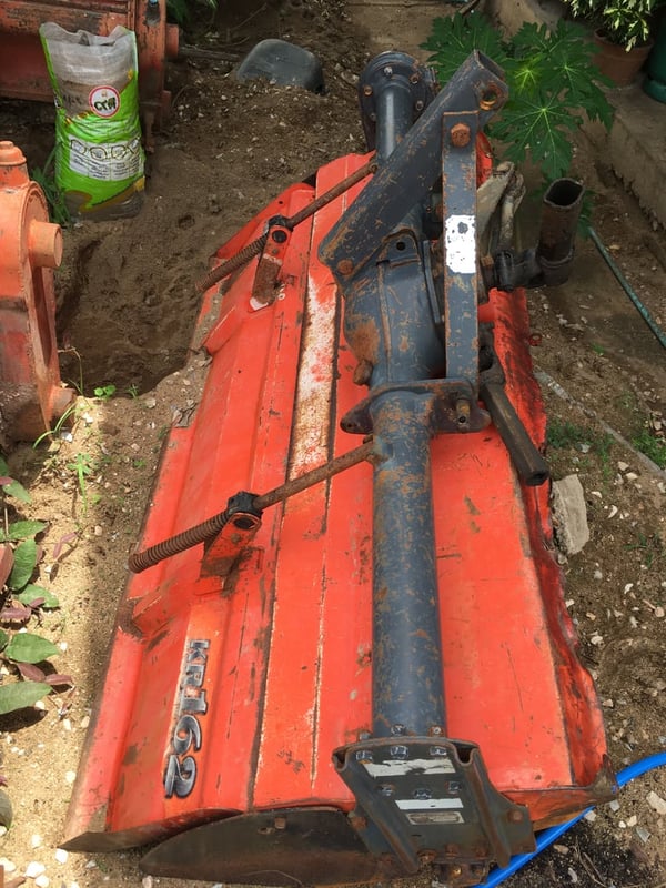 ขายโรตารี่ตีดินแข็งจอบหมุนKubota Kr162ผลิตญี่ปุ่นขายในศูนย์ไทยทนเหล็กแข็งพร้อมยอยใบดีสภาพสวยเดิมพร้อมใช้งาน
