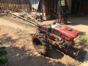 ขายรถไถเดินตามเครื่องkubota Rt120โครงกระทิงแดงks72หางเทาพร้อมล้อยางขอบ14ราคา39,000บาทสนใจติดต่อ088-9049322