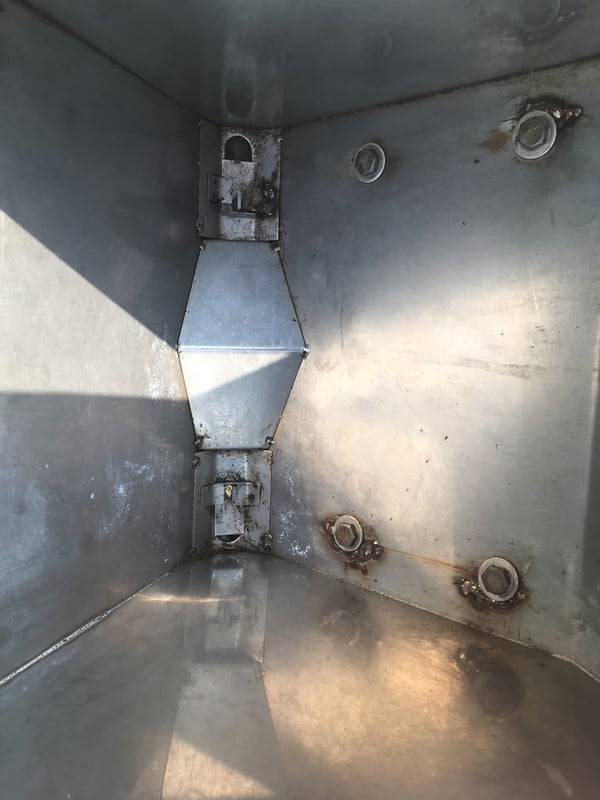 ขายเครื่องหยอดข้าวโพดมือสอง4แถวถังเลสสมัยการช่างจานนอนคานคู่สนใจติดต่อ088-9049322