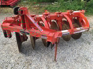 ขายผาน6คูโบต้ามือสองรุ่นDH245-6Fสภาพสวยคัดท้ายแน่นส่วนประกอบครบใบเหลือ21นิ้วใบเดิมไม่เคยซ่อมโทร088-9049322พร้อมขาตั้งราคา23,500บาทครับ