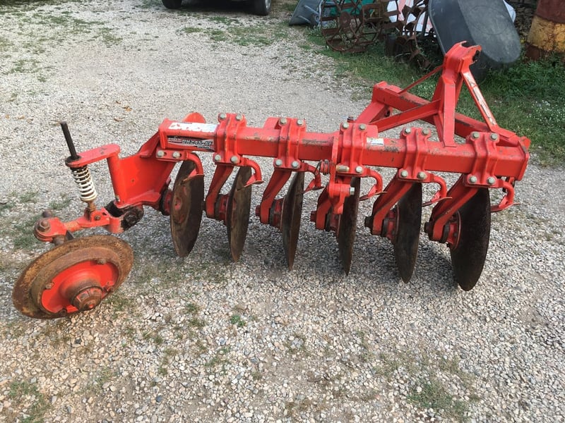 ขายผาน6คูโบต้ามือสองรุ่นDH245-6Fสภาพสวยคัดท้ายแน่นส่วนประกอบครบใบเหลือ21นิ้วใบเดิมไม่เคยซ่อมโทร088-9049322พร้อมขาตั้งราคา23,500บาทครับ