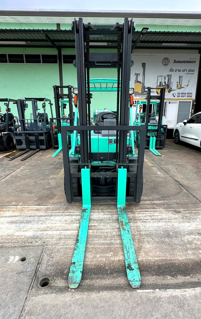 214 รถยกMitsubishi FG30F13C