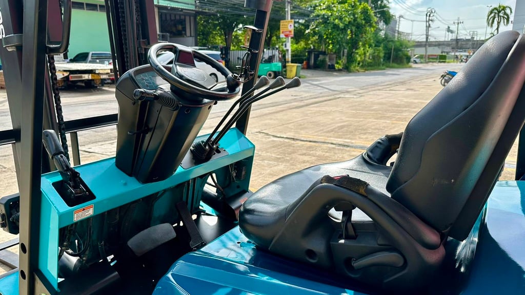 204 รถไฟฟ้านั่งขับ Sumitomo 8FB15 204 รถไฟฟ้านั่งขับ Sumitomo 8FB15