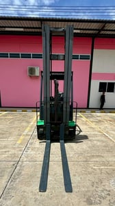 236 รถไฟฟ้านั่งขับ Jungheinrich EFG425 