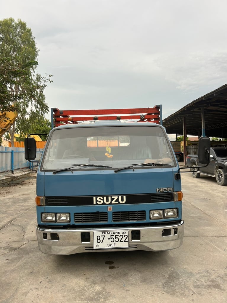 ISUZU NPR 115แรงม้า รถบรรทุก 6ล้อ รถบรรทุกอื่นๆ ปี1991 เลขไมล์ 150,000 กม. ISUZU NPR 115แรงม้า รถบรรทุก 6ล้อ รถบรรทุกอื่นๆ ปี1991 เลขไมล์ 150,000 กม.