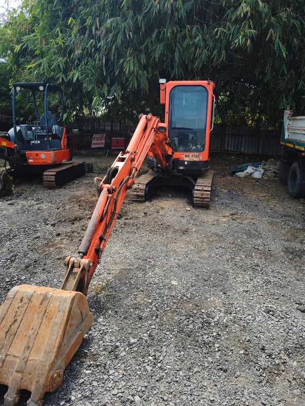 ขายรถแบคโค30 สภาพพร้อมใช้งาน