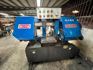 เครื่องเลื่อยสายพานตัดเหล็ก Yuanda รุ่น GB4028 สภาพพร้อมใช้งาน