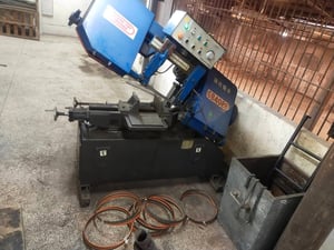 เครื่องเลื่อยสายพานตัดเหล็ก Yuanda รุ่น GB4028 สภาพพร้อมใช้งาน