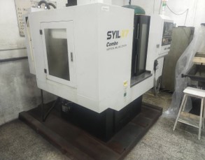 ปล่อยด่วน! CNC Router 3 แกน สภาพดี พร้อมใช้งาน (เจ้าของขายเอง)( CNC SYIL X7 Combo )