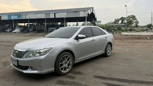 TOYOTA CAMRY 2.0 ปี 2012 รถบ้านแท้ 