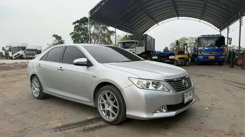 TOYOTA CAMRY 2.0 ปี 2012 รถบ้านแท้ 