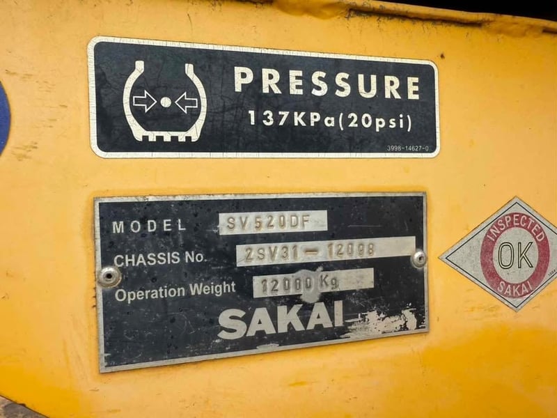 รถบด SAKAI รุ่น SV520DF - 5375 ชั่วโมง เล่มทะเบียนพร้อมชุดโอน รถบด SAKAI รุ่น SV520DF - 5375 ชั่วโมง เล่มทะเบียนพร้อมชุดโอน