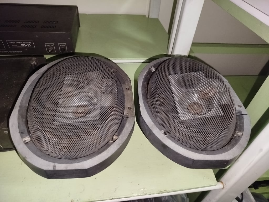 ลำโพงรถ ยี่ห้อ JBL รุ่น595