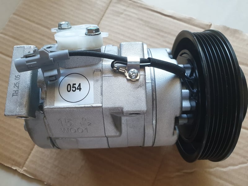 คอมแอร์ Altis 2003-2008 (เครื่อง 1.8) OEM ใหม่แท้ ราคาพิเศษ