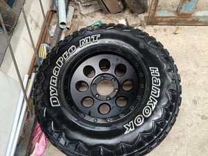 ล้อแม็กมือสองขอบ 16 พร้อมยาง MT