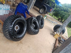 ล้อแม็กมือสองขอบ 16 พร้อมยาง MT