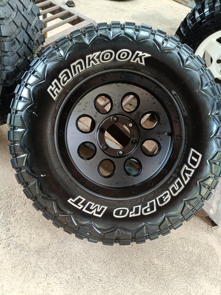 ล้อแม็กมือสองขอบ 16 พร้อมยาง MT