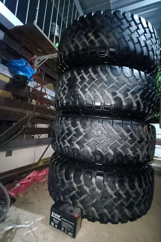 ล้อแม็กมือสองขอบ 16 พร้อมยาง MT