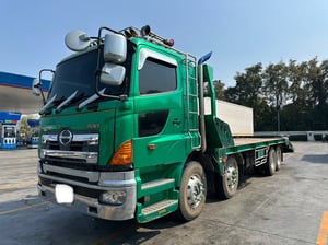 ราคา899000บาทขายรถบรรทุก 12 ล้อเทเลอร์ท้ายลาดฮีโน่FM2K-series 7 เครื่องE13C-380แรงม้ารถปี 2540 รถพน้อมใช้งานเอกสารทะเบียนพร้อมสนใจ0911464263