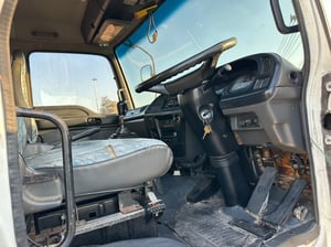 ขายรถบรรทุก 6 ล้อตู้แห้ง isuzu FTR 33 H เครื่อง 6HH1- 200 แรงม้ารถปี 46 ตู้ยาว 5 .42ม. สูง 2.30 ม.กว้าง 2.40ม. ช่วงล้อ 4.25ม. เอกสารทะเบียนพร้อมสนใจติดต่อได้ ขายรถบรรทุก 6 ล้อตู้แห้ง isuzu FTR 33 H เครื่อง 6HH1- 200 แรงม้ารถปี 46 ตู้ยาว 5 .42ม. สูง 2.30 ม.กว้าง 2.40ม. ช่วงล้อ 4.25ม. เอกสารทะเบียนพร้อมสนใจติดต่อได้