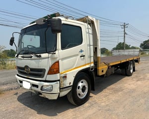 ราคา499000ขายรถบรรทุก 6 ล้อพื้นเรียบ hinoFG1Jเครื่องJO8C-212🐎โบอินเตอร์รถปี46รถเดิมๆใช้งานน้อยมาก กระบะพื้นเรียบยาว 7.20ม. ครัชซีสวยมากๆๆไมล์น้อยเอกสารเล่มทะเบียนครบสนใจ0911464263