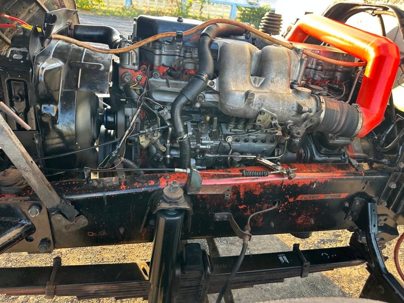 ขายรถบรรทุก 6 ล้อตู้แห้ง 10 บาท isuzu เครื่อง 205 แรงม้าแน่นมากๆรถปี่38พร้อมใช้งานกระบะยาว 7.42ม.กว้าง2.42ม.สูง 2.60ม.เอกสารทะเบียนพร้อมสนใจ 091-146-4263