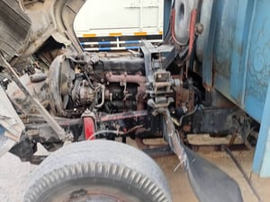 ราคา189000บสทขายรถบรรทุก 6 ล้อ isuzuNRR เครื่อง 6 bg1 -175 แรงม้ารถปี 38 พวงมาลัยพาวเวอร์เบรคธรรมดาแอร์เช็คระบบ กระบะเหล็กยาว 5.80 เมตร ยาง 825 ขอบ 16 พร้อมใช้งาน