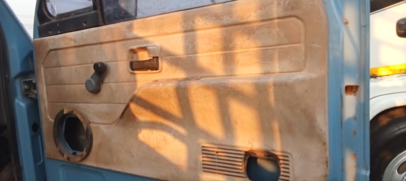 ราคา179000บาทขายรถทุก 6 ล้อ isuzu nkr 115 แรงม้าปี 32 เอกสารทะเบียนพร้อมรถพร้อมใช้งานสนใจ 091-146-4263 คุณเยี่ยม