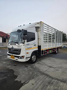 ราคา 89,0000 บาทขายรถทุก 6 ล้อ hino fc9jLเครื่อง jo5E-175แรงม้าแม่นมากๆรถปี 63 ไมล์วิ่งไม่ถึงแสนโลรถยาว 6.60เมตร เอกสารทะเบียนพร้อมภาษีเต็มพร้อมใช้งานสนใจติดต่อรถบ้านคุณเยี่ยม 091-146-4263 ด่วน