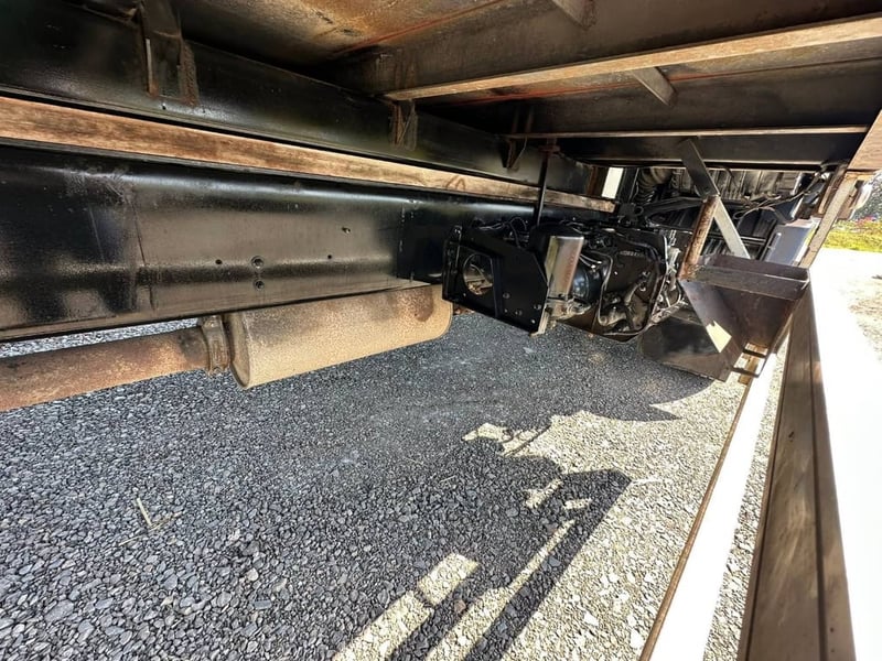 ราคา 489000บาทขายรถบรรทุก 6 ล้อ hino FG 1Jเครื่องJO8Cเทอร์โบ-212แรงม้ารถปี 48 กระบะยาว 7 เมตร 54 กว้าง 2 เมตร 50 สูง 2.70 เมตรเอกสารทะเบียนพร้อมสนใจ 091-146-4263 ด่วน