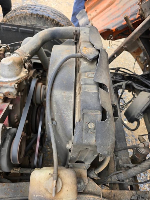 ราคา 29 9,000รดน้ำ 6 ล้อ hino เครื่อง 117 แรงม้าถังน้ำ 6000 ลิตรรถสวยๆพร้อมใช้งานเอกสารทะเบียนพร้อม ราคา 29 9,000รดน้ำ 6 ล้อ hino เครื่อง 117 แรงม้าถังน้ำ 6000 ลิตรรถสวยๆพร้อมใช้งานเอกสารทะเบียนพร้อม