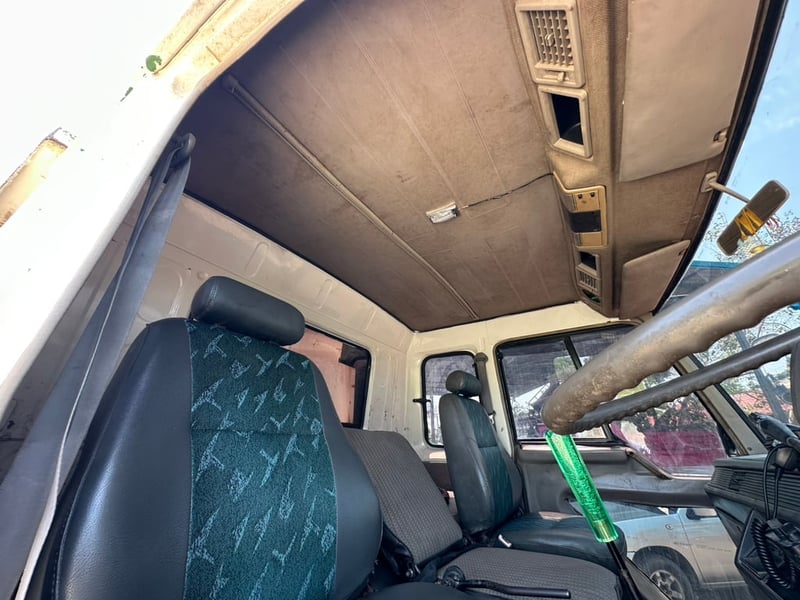 ราคา 3990,000 บาทขายรถบรรทุก 6 ล้อดั้ม mitsubishi fk 457 ปี 48 เครื่อง 6d 16 เทอร์โบอินเตอร์ 225แรงม้ารถพร้อมใช้งานดั้มยิงหน้าช่วงล้อ 4.20เมตรกระบะดั้มยาว 3.80 เมตร 8กว้าง 2.40 เมตร รถพร้อมใช้งานยาง 900 ขอบ 20 สนใจติดต่อ 091-146-4263 คุณเยี่ยม