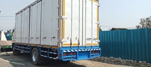 ราคา699000บาทขายรถบรรทุกตู้แห้ง hino mega เครื่อง 212 โบอินเตอร์รถปี 50 ช่วงล่างใหญ่แล้วตู้ยาว 7 เมตร 40 นอกเอกสารทะเบียนพร้อมสนใจ 091-146-4263