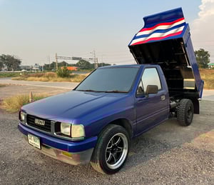 ราคา159000บาทขายรถกระบะดั้ม isuzuTFR มังกรทองเครื่อง 2500ซีซี ดีเซลปี 2533 ดั้มไฟฟ้ารถพร้อมใช้งานแอร์เย็นอย่างสวยสนใจติดต่อคุณเยี่ยม 091-146-4263 ด่วน