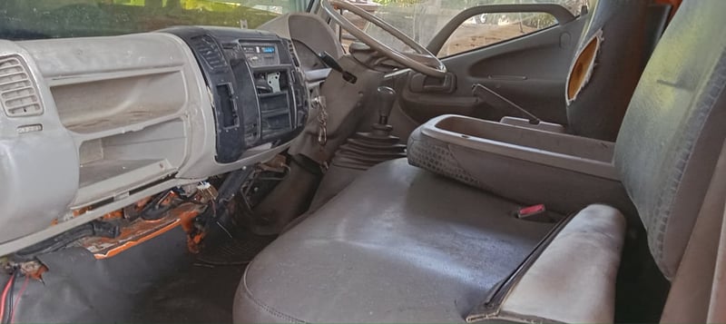 ราคา149000บาทขายรถบรรทุก 4 ล้อ hino ดูท่อเครื่อง 136 เทอร์โบรถปี่51เครื่องติดได้ต้องต้องเช็คระบบเบรคพื้นเรียบมีทะเบียนแบตเตอรี่ไม่มีให้ขายตามสภาพสนใจติดต่อ 091-146-4263 ราคา149000บาทขายรถบรรทุก 4 ล้อ hino ดูท่อเครื่อง 136 เทอร์โบรถปี่51เครื่องติดได้ต้องต้องเช็คระบบเบรคพื้นเรียบมีทะเบียนแบตเตอรี่ไม่มีให้ขายตามสภาพสนใจติดต่อ 091-146-4263