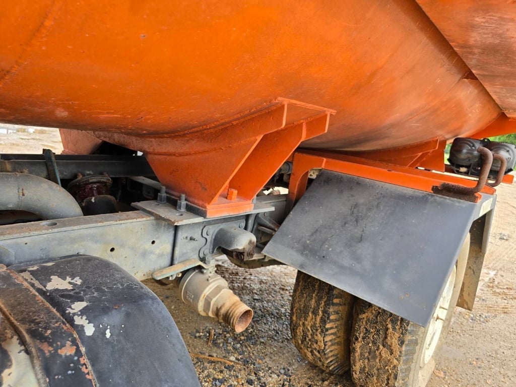 ราคา 29 9,000รดน้ำ 6 ล้อ hino เครื่อง 117 แรงม้าถังน้ำ 6000 ลิตรรถสวยๆพร้อมใช้งานเอกสารทะเบียนพร้อม ราคา 29 9,000รดน้ำ 6 ล้อ hino เครื่อง 117 แรงม้าถังน้ำ 6000 ลิตรรถสวยๆพร้อมใช้งานเอกสารทะเบียนพร้อม