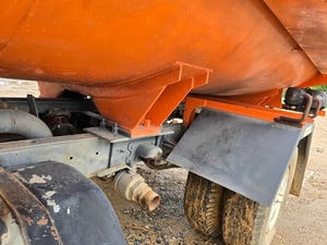 ราคา 29 9,000รดน้ำ 6 ล้อ hino เครื่อง 117 แรงม้าถังน้ำ 6000 ลิตรรถสวยๆพร้อมใช้งานเอกสารทะเบียนพร้อม ราคา 29 9,000รดน้ำ 6 ล้อ hino เครื่อง 117 แรงม้าถังน้ำ 6000 ลิตรรถสวยๆพร้อมใช้งานเอกสารทะเบียนพร้อม