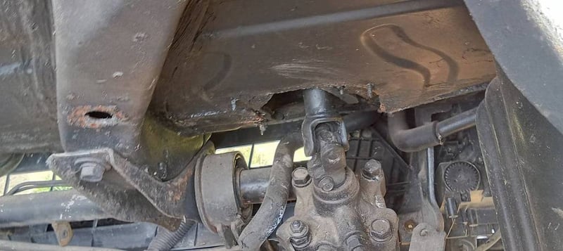 ราคา289000บาทขายรถ 6 ล้อ isuzu NPR 7..เครื่อง4HG1-130เทอร์โบปี49ยาว 5 เมตรรถพื้นเรียบห่างพับได้เอกสารทะเบียนพร้อมภาษีเต็มตามสภาพนี้สนใจ 091-146-4263