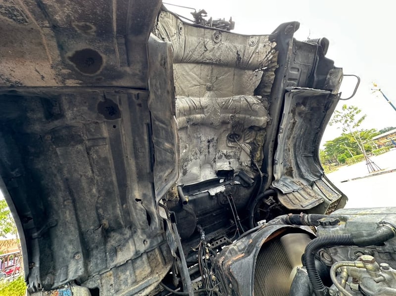 ราคา479000บาทขายรถบรรทุกสิบล้อตู้ 10 บาน hino FL 1 <เครื่อง jo8c turbo -220 แรงม้าเครื่องแห้งไม่มีไอไ ม่มีเยิ้มรถปี 37 ยาว 6 เมตร 30 กว้าง 2 เมตร 47 สูง 2 เมตร 65 เอกสารทะเบียนพร้อมใช้สนใจ 091-146-4263 คุณเยี่ยม ราคา479000บาทขายรถบรรทุกสิบล้อตู้ 10 บาน hino FL 1 <เครื่อง jo8c turbo -220 แรงม้าเครื่องแห้งไม่มีไอไ ม่มีเยิ้มรถปี 37 ยาว 6 เมตร 30 กว้าง 2 เมตร 47 สูง 2 เมตร 65 เอกสารทะเบียนพร้อมใช้สนใจ 091-146-4263 คุณเยี่ยม