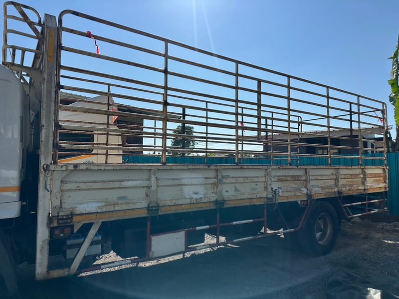 ราคา59000บาทขายกระบะเหล็กรถ6ล้ครัชซีกว้าง 87ซ.ม. กระบะยาว 7.35ม.กว้าง 2.50ม.สูง 2.05ม. สนใจติดต่คุณเยี่ยม0911464263