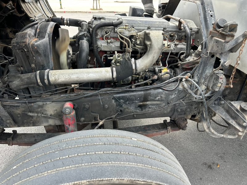 ราคา439000บาทขายรถบรรทุกสิบล้อตู้ 10 บาน hino FL 1 <เครื่อง jo8c turbo -220 แรงม้าเครื่องแห้งไม่มีไอไ ม่มีเยิ้มรถปี 37 ยาว 6 เมตร 30 กว้าง 2 เมตร 47 สูง 2 เมตร 65 เอกสารทะเบียนพร้อมใช้สนใจ 091-146-4263 คุณเยี่ยม hino | FL | ปี 1994 ฿ 439,000