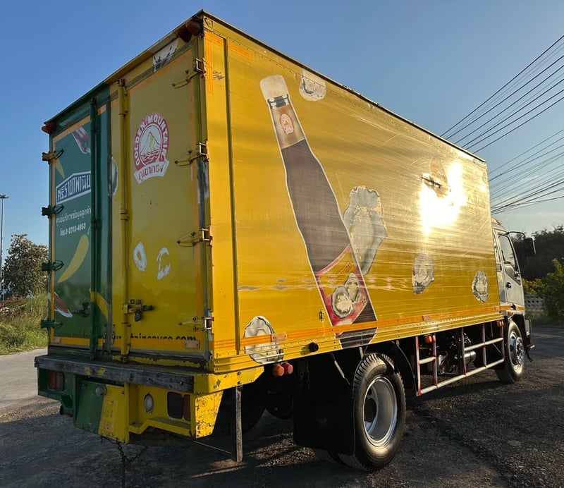 ขายรถบรรทุก 6 ล้อตู้แห้ง isuzu FTR 33 H เครื่อง 6HH1- 200 แรงม้ารถปี 46 ตู้ยาว 5 .42ม. สูง 2.30 ม.กว้าง 2.40ม. ช่วงล้อ 4.25ม. เอกสารทะเบียนพร้อมสนใจติดต่อได้ ขายรถบรรทุก 6 ล้อตู้แห้ง isuzu FTR 33 H เครื่อง 6HH1- 200 แรงม้ารถปี 46 ตู้ยาว 5 .42ม. สูง 2.30 ม.กว้าง 2.40ม. ช่วงล้อ 4.25ม. เอกสารทะเบียนพร้อมสนใจติดต่อได้
