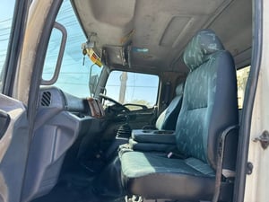 ราคา 489000บาทขายรถบรรทุก 6 ล้อ hino FG 1Jเครื่องJO8Cเทอร์โบ-212แรงม้ารถปี 48 กระบะยาว 7 เมตร 54 กว้าง 2 เมตร 50 สูง 2.70 เมตรเอกสารทะเบียนพร้อมสนใจ 091-146-4263 ด่วน