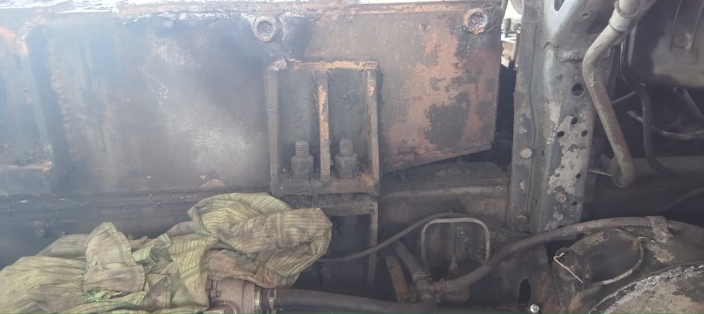 ราคา 139,000 บาทขายรถบรรทุก 6 ล้อmitsubishi เครื่อง 6d14 -160 แรงม้าแน่นมากๆเบรคธรรมดาพวงมาลัยพาวเวอร์รถมีทะเบียนพร้อมสนใจติดต่อคุณเยี่ยม 091-146-4263 ราคา 139,000 บาทขายรถบรรทุก 6 ล้อmitsubishi เครื่อง 6d14 -160 แรงม้าแน่นมากๆเบรคธรรมดาพวงมาลัยพาวเวอร์รถมีทะเบียนพร้อมสนใจติดต่อคุณเยี่ยม 091-146-4263