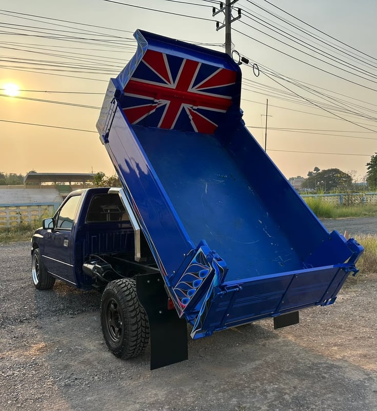 ราคา159000บาทขายรถกระบะดั้ม isuzuTFR มังกรทองเครื่อง 2500ซีซี ดีเซลปี 2533 ดั้มไฟฟ้ารถพร้อมใช้งานแอร์เย็นอย่างสวยสนใจติดต่อคุณเยี่ยม 091-146-4263 ด่วน