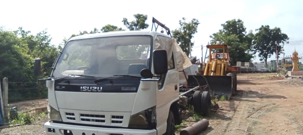 ราคา229000บาทขายรถ 6 ล้อ isuzu NPR 7..เครื่อง4HG1-130เทอร์โบปี49ยาว 5 เมตรเอกสารทะเบียนพร้อมขายหัวคัทซีตามสภาพนี้เครื่องติดได้ไม่มีแบตเตอรี่ให้สนใจ 091-146-4263 ราคา229000บาทขายรถ 6 ล้อ isuzu NPR 7..เครื่อง4HG1-130เทอร์โบปี49ยาว 5 เมตรเอกสารทะเบียนพร้อมขายหัวคัทซีตามสภาพนี้เครื่องติดได้ไม่มีแบตเตอรี่ให้สนใจ 091-146-4263