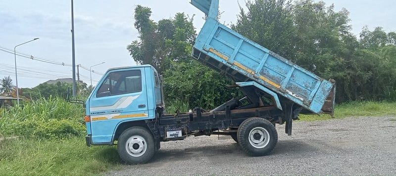 ขายรถบรรทุกหกล้อดั้ม isuzu nkr 55 EU รถห้างเครื่องดีดั้มยิงหลัง 3 คิวกระบะยาว 2.80 .เมตรกว้าง1.90เมตร ทะเบียนม 79 รถพร้อมใช้งานสนใจ 091-146-4263 คุณเยี่ยม ขายรถบรรทุกหกล้อดั้ม isuzu nkr 55 EU รถห้างเครื่องดีดั้มยิงหลัง 3 คิวกระบะยาว 2.80 .เมตรกว้าง1.90เมตร ทะเบียนม 79 รถพร้อมใช้งานสนใจ 091-146-4263 คุณเยี่ยม