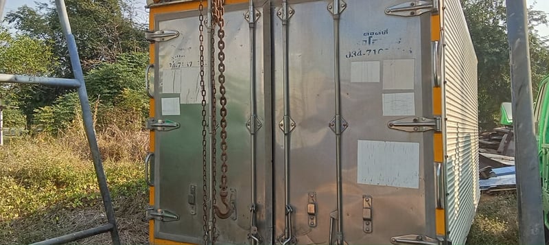 ราคา 49,000 บาทขายตู้เปียกสแตนเลสใส่ HINO megaตู้ 2บานสแตนเลสสวยๆในครัชซีกว้าง 82ซ.ม.ยาว 4 มี. 50 ในสูง1.85เมตร ในกว้าง 2 .20ม. สนใจ 091-146-4263 ด่วนตู้สวยๆ